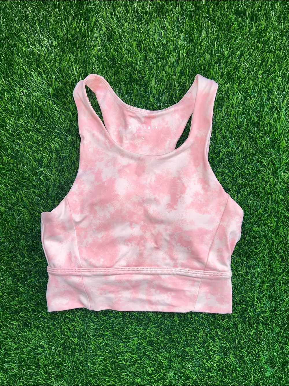 High-Neck Pink Tie-Dye Sports Bra — Women’s Active Crop